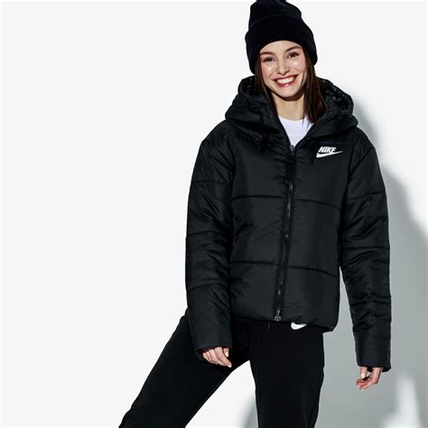 nike winterjacken damen